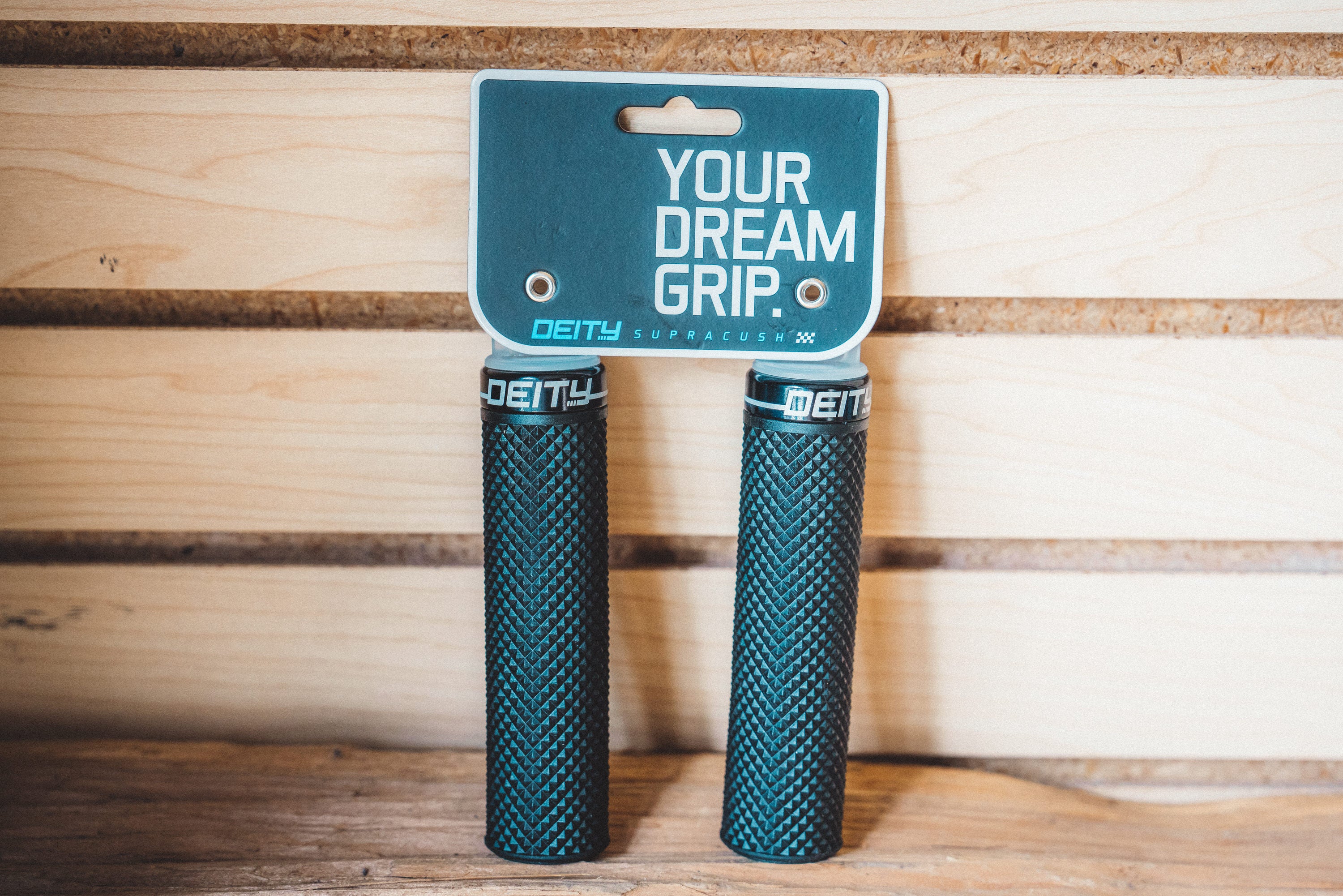 Deity Supracush Grips