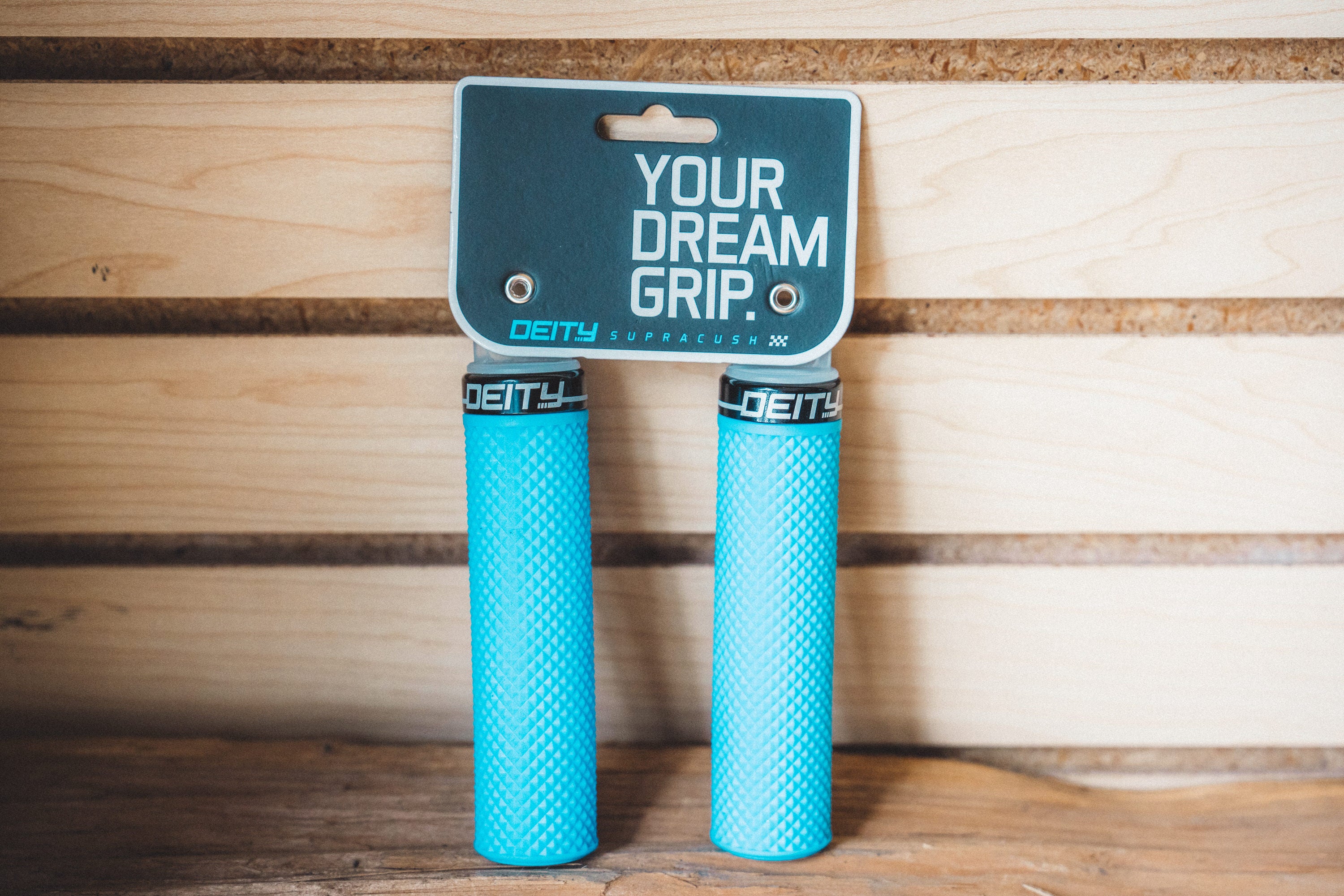 Deity Supracush Grips