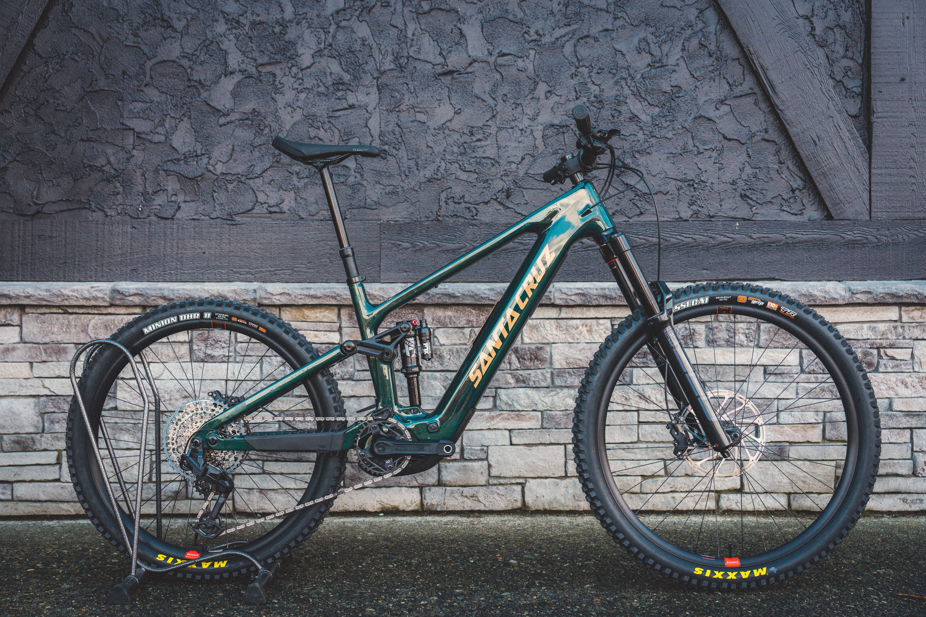 Santa Cruz Vala 1 C - 70 Kit