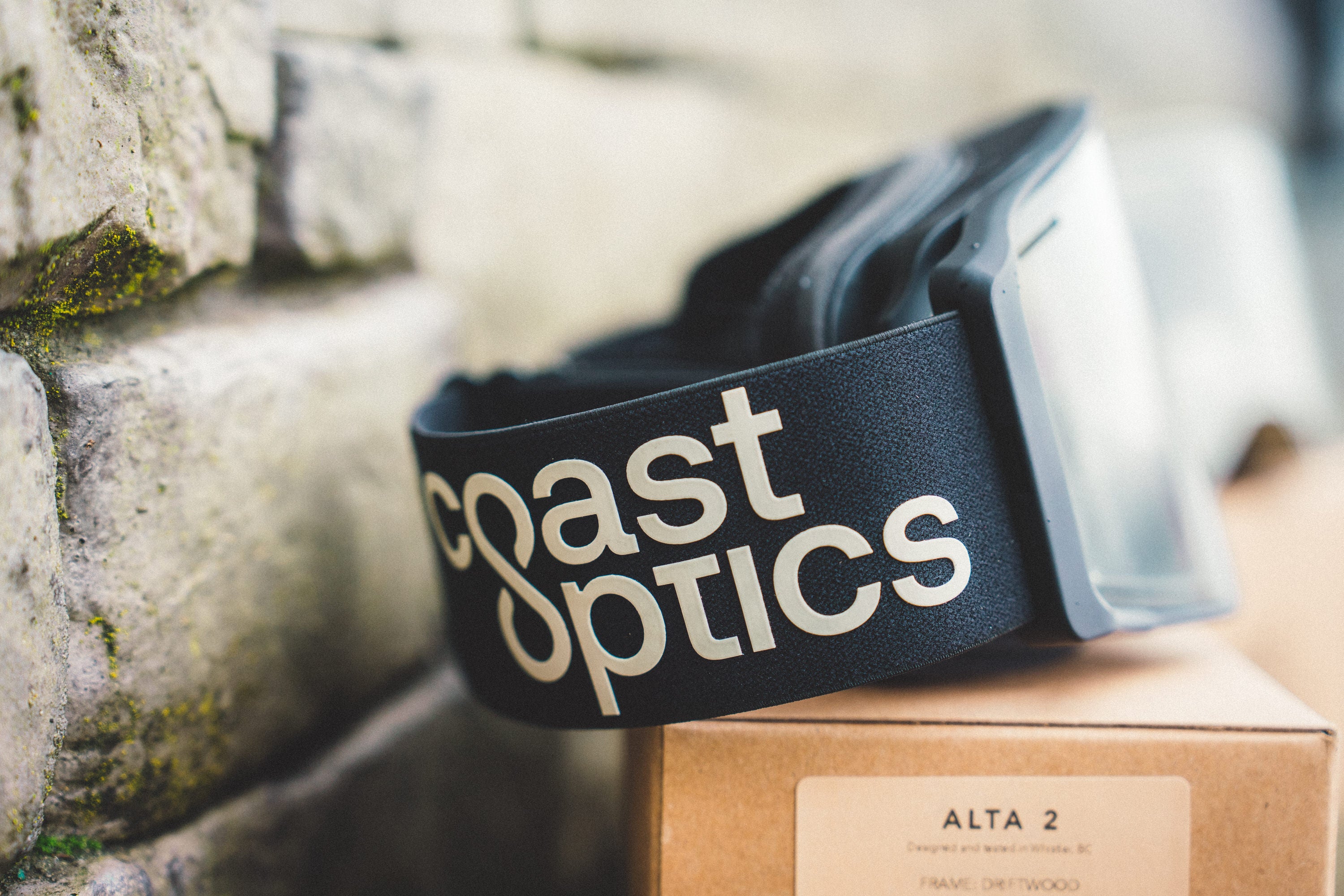 Coast Optics Alta 2 Goggles