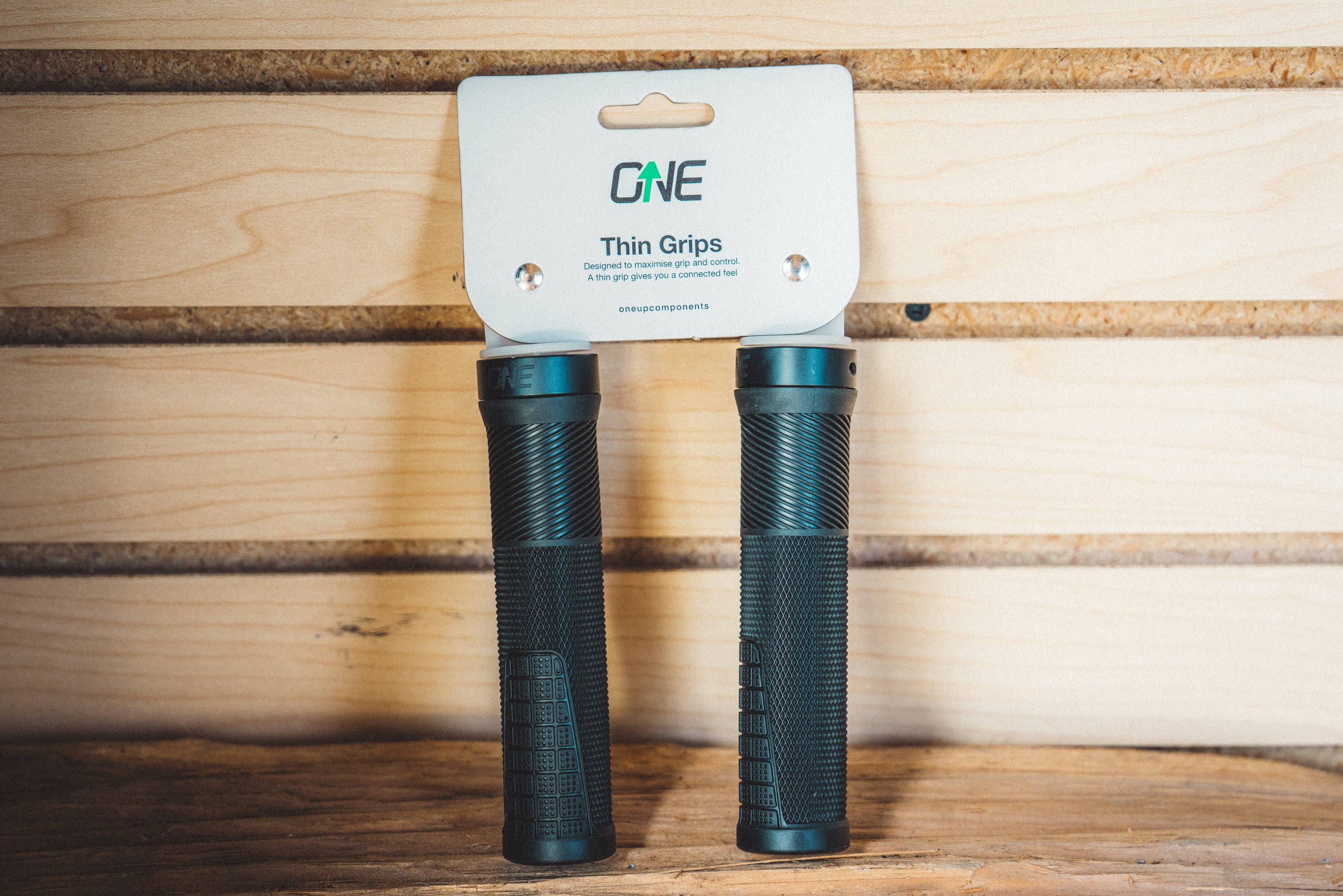 OneUp Thin Lock-On Grips