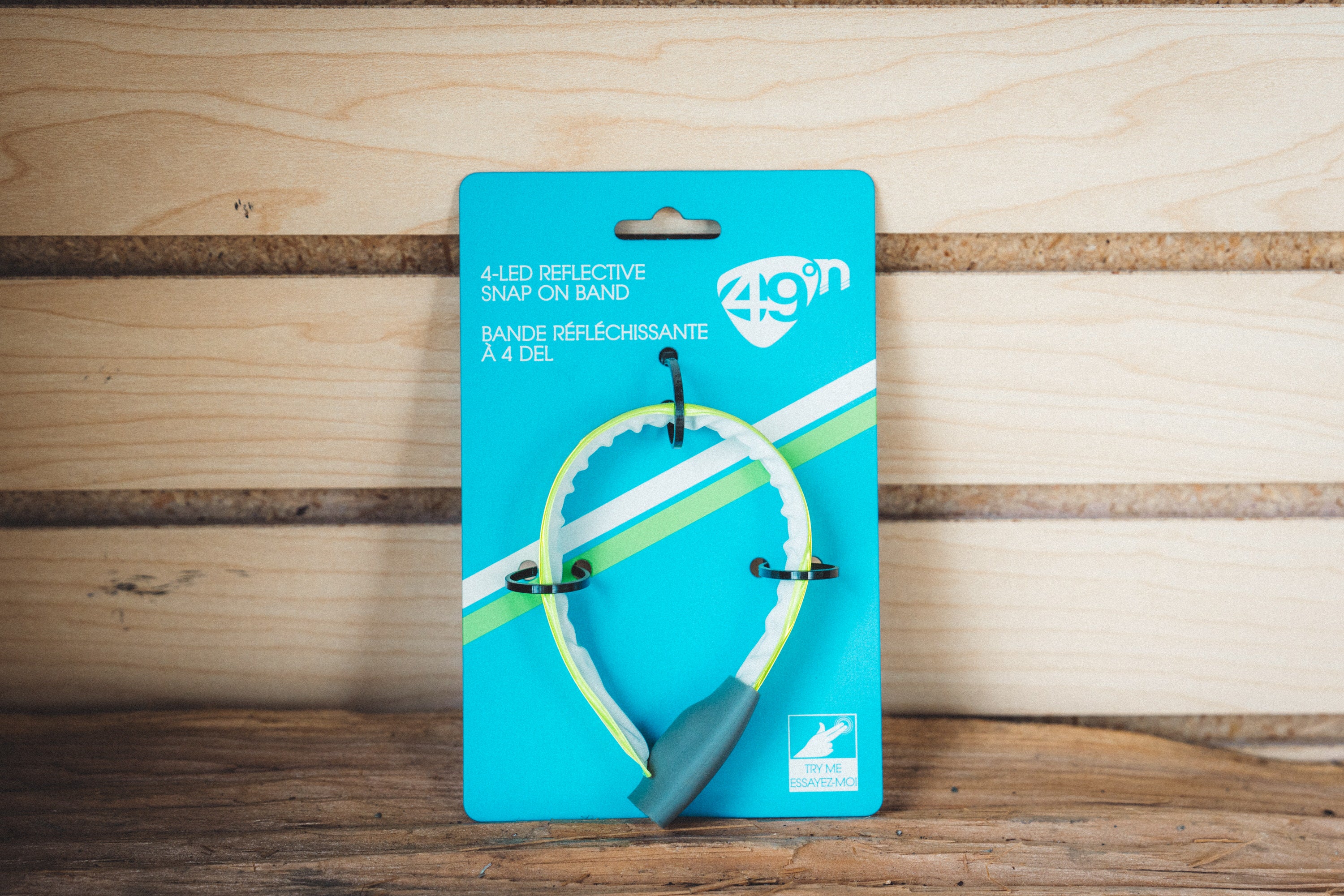 49N 4-Leg Reflective Snap-on Band