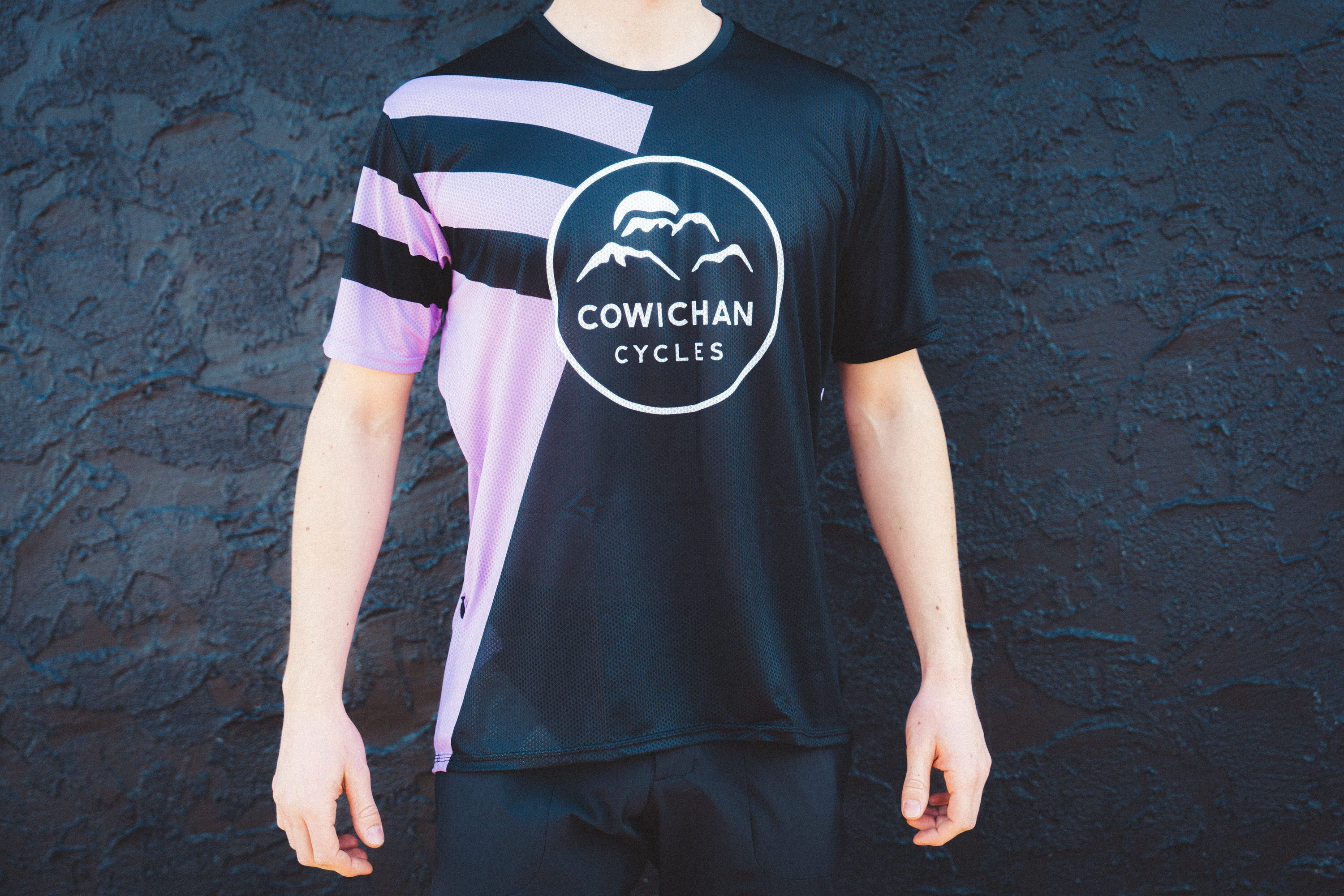 Cowichan Cycles Flow Jersey - SS - Men's
