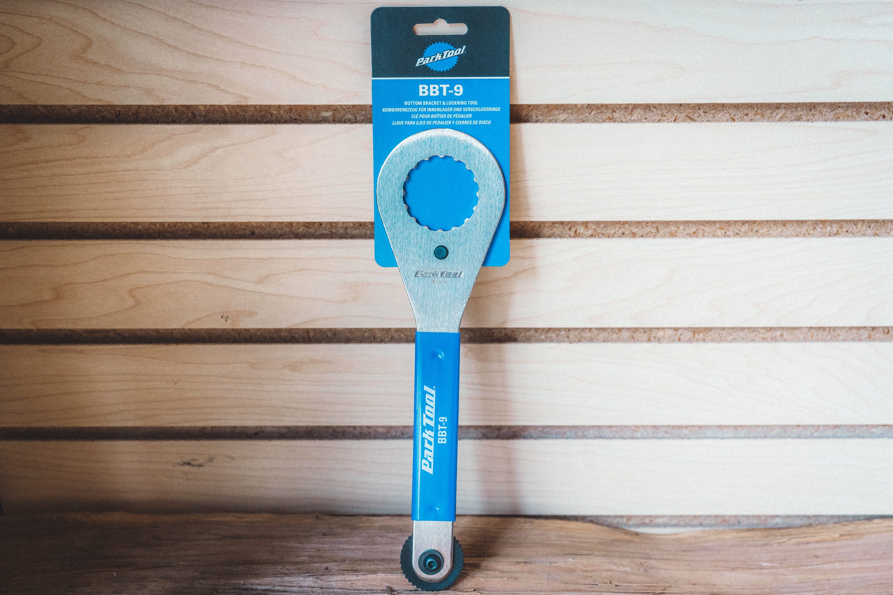 Park Tool BBT-9 Bottom Bracket Tool w/ External Cups and Crankarm Adjusting Cap