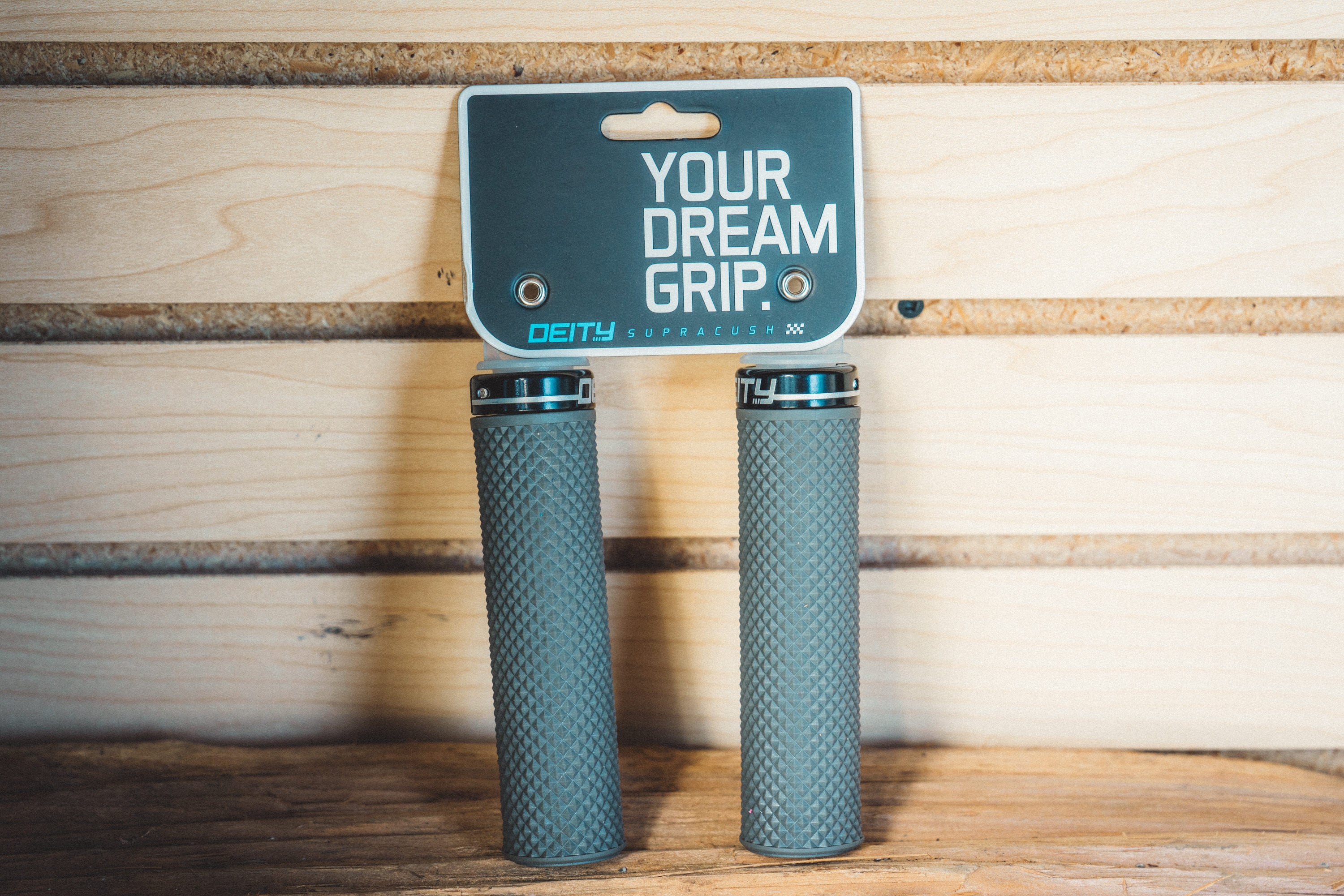 Deity Supracush Grips
