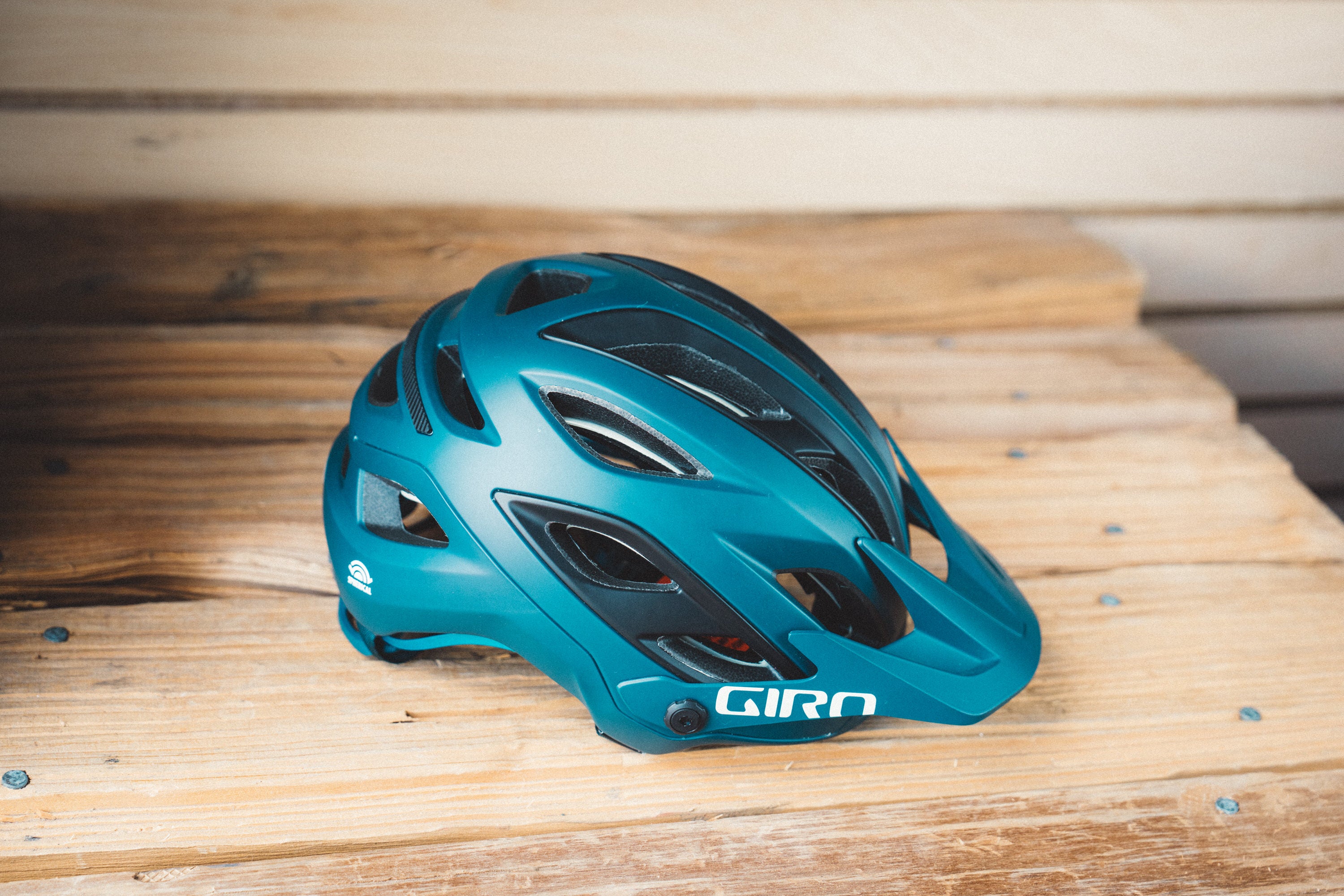 Giro Merit MIPS Spherical Helmet