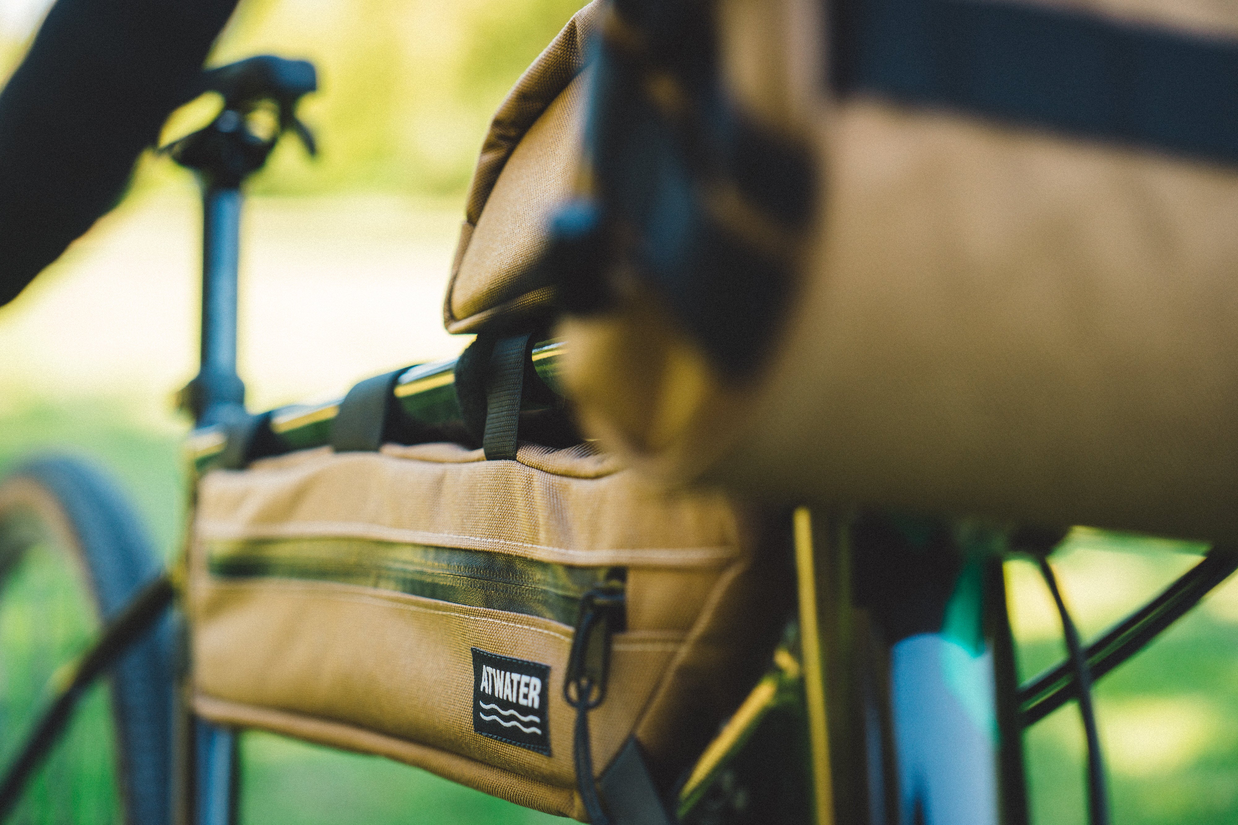 Atwater Half Frame Classic Frame Bag