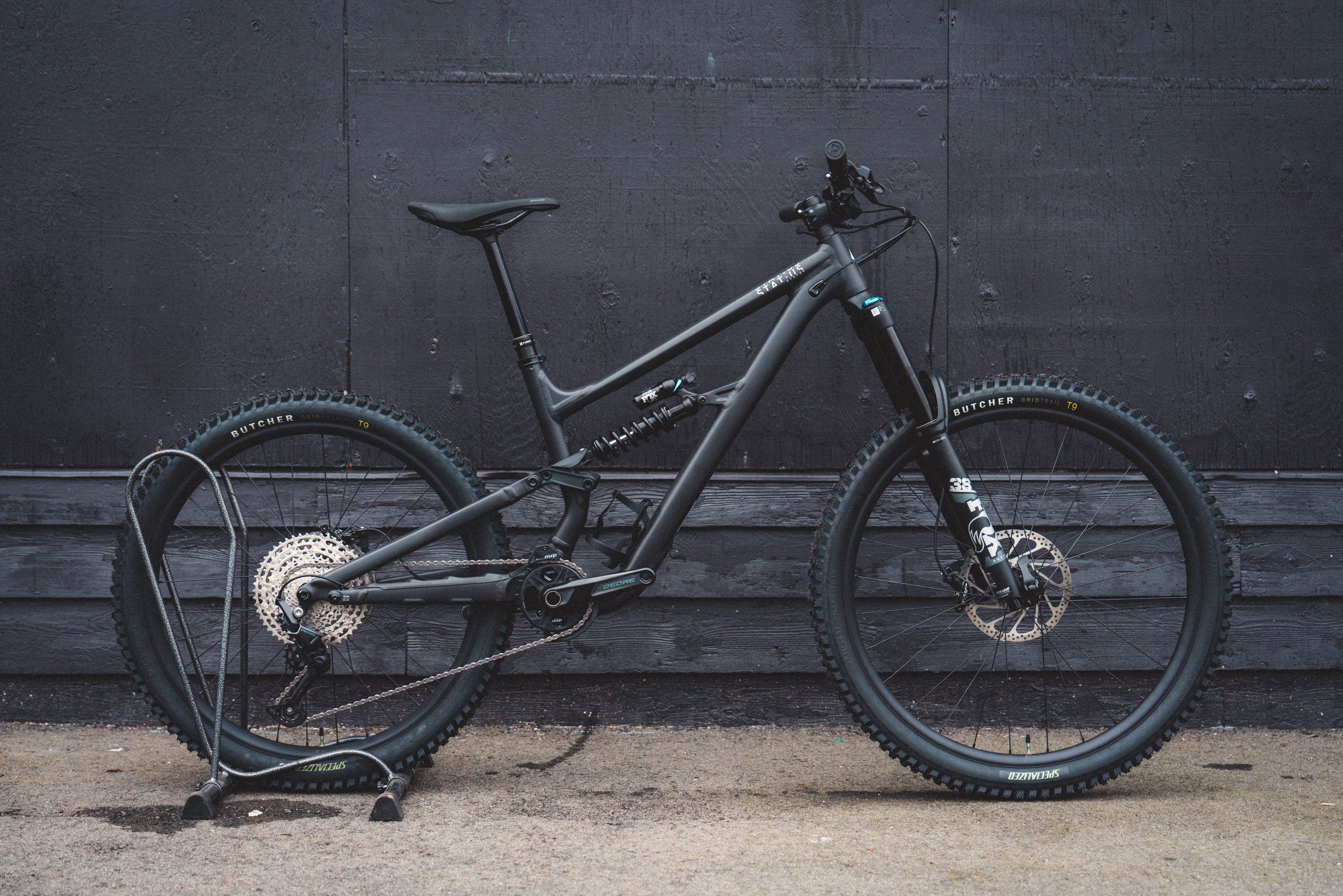 Specialized Status 2 - 170