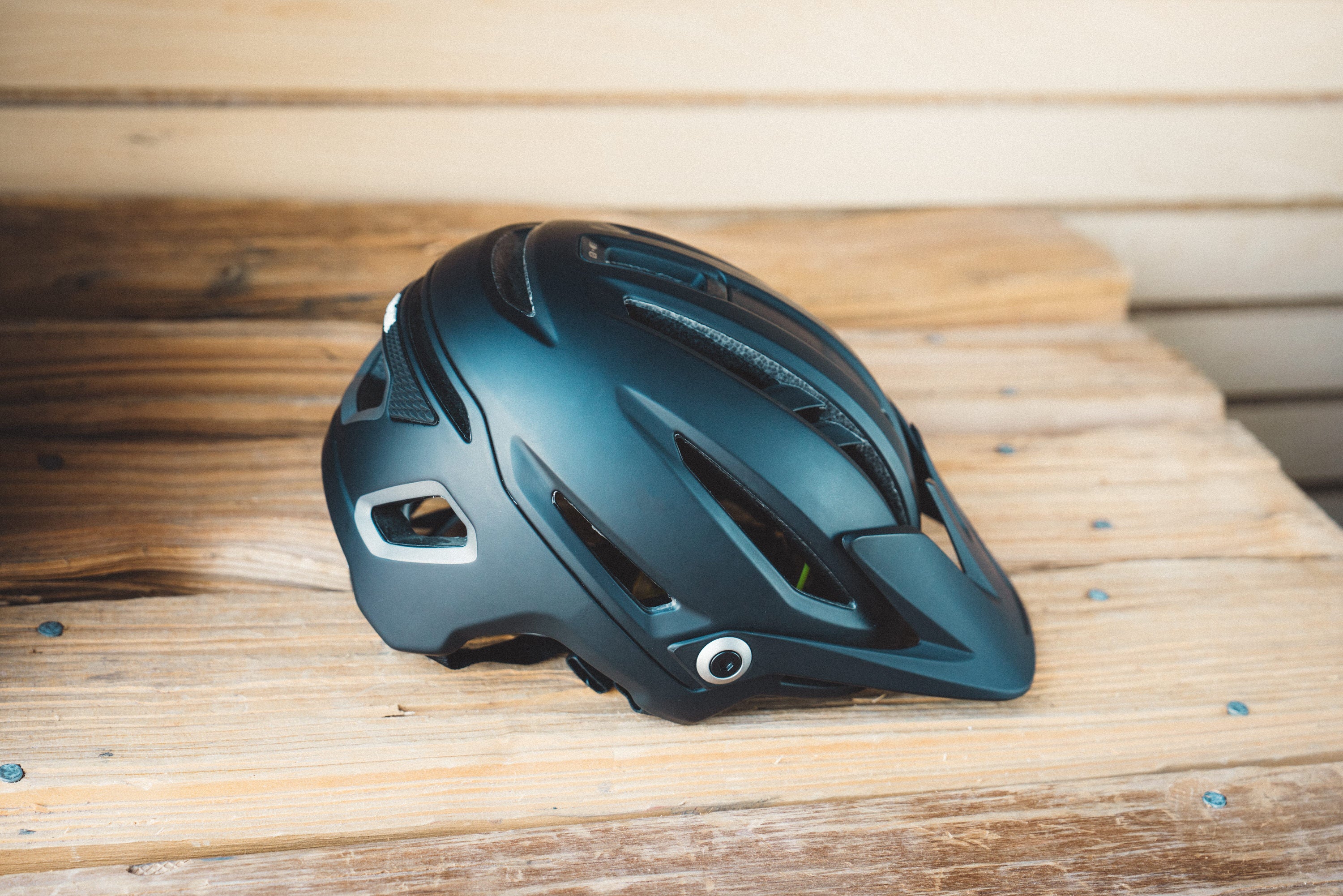 Bell Sixer MIPS Helmet
