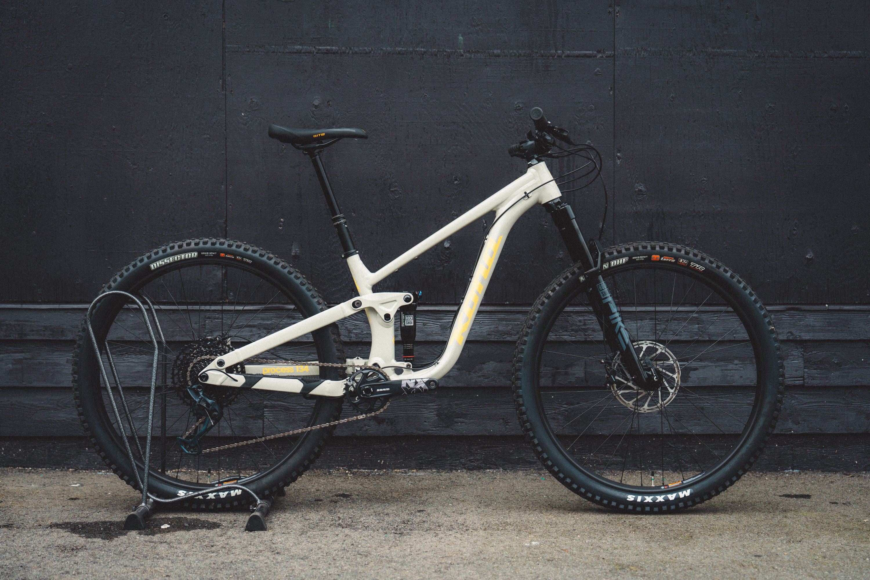 Kona Process 134 - 29" - DL Trim