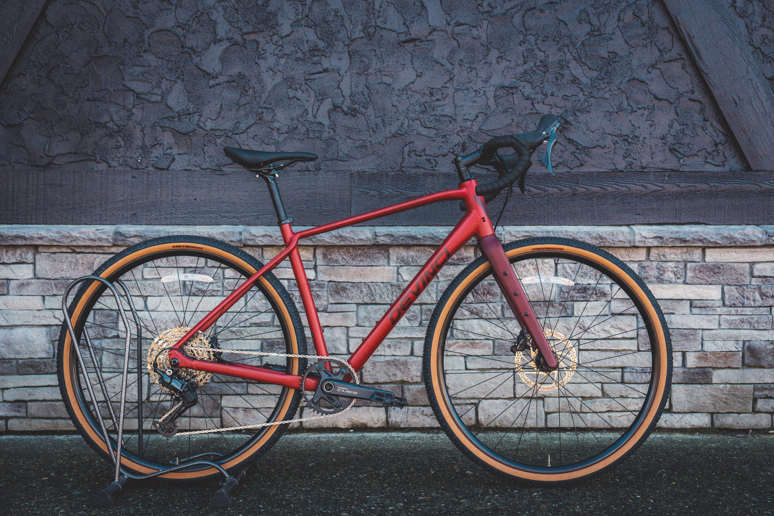 Devinci Hatchet - Vista Cues Kit