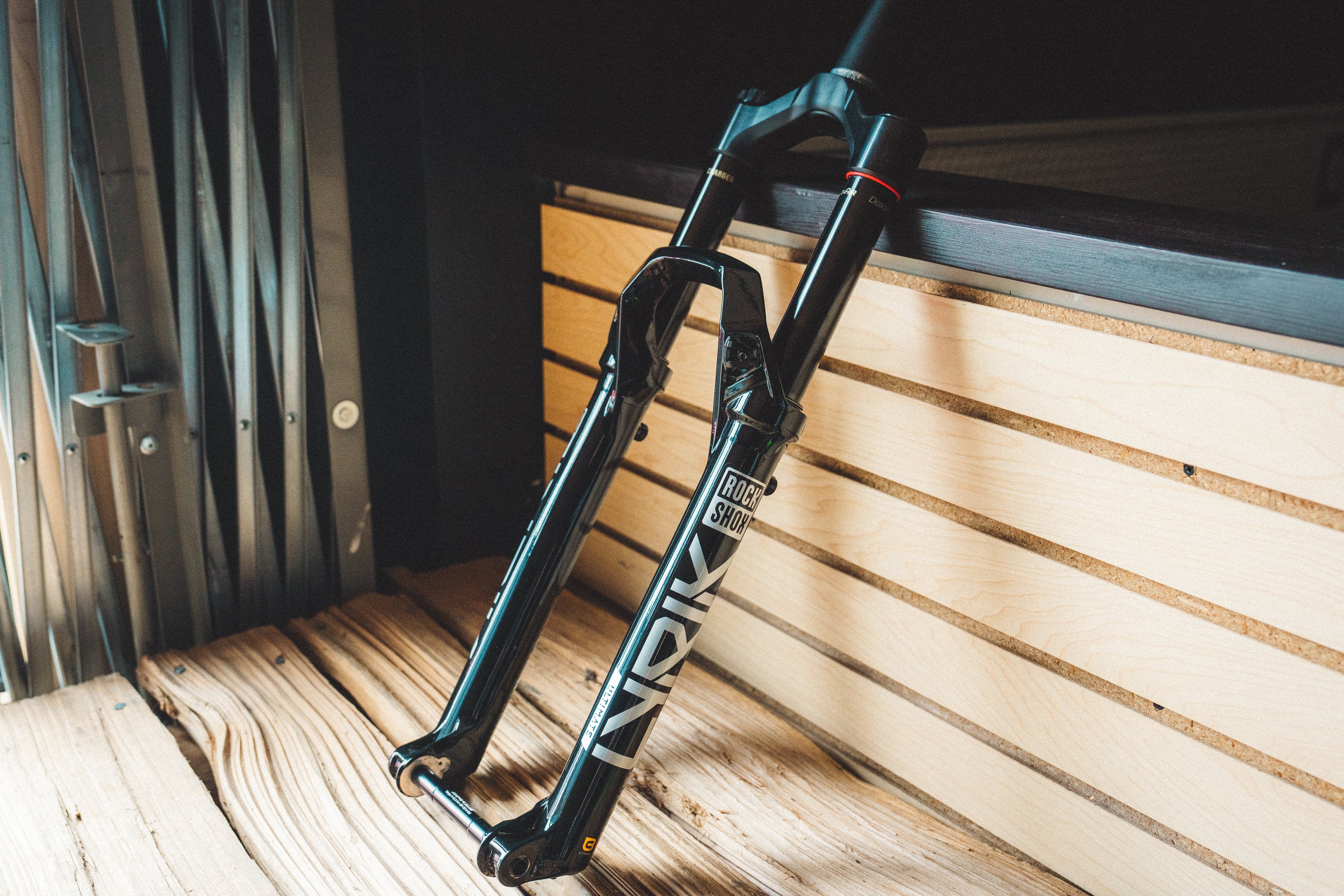 RockShox Lyrik Ultimate D2 Fork, 29'' DebonAir+ W/ButterCups, 1-1/8''-1.5'', 15x110mm TA, Rake: 44mm - 150mm - Black