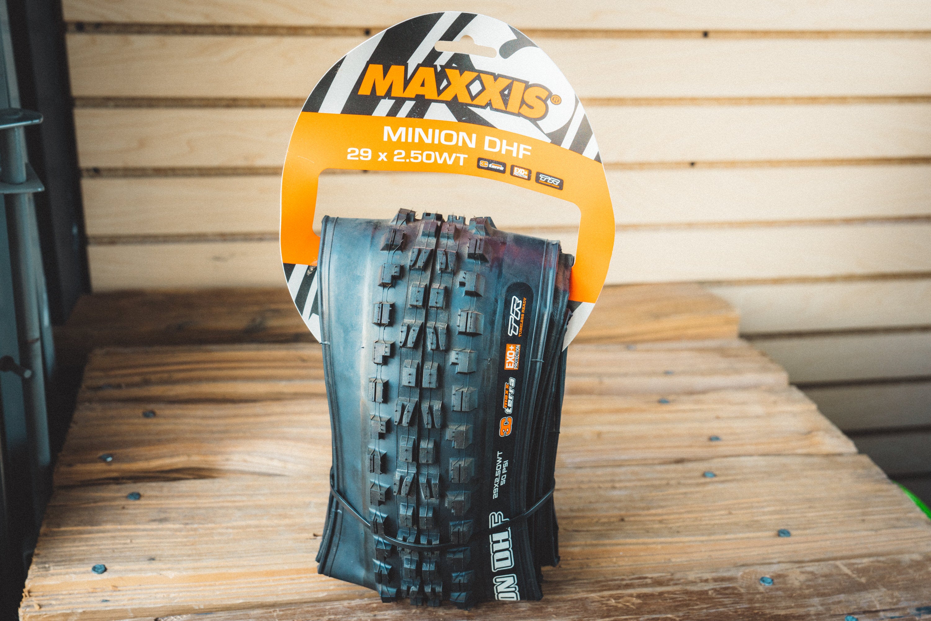 Maxxis Minion DHF Tire - 29"