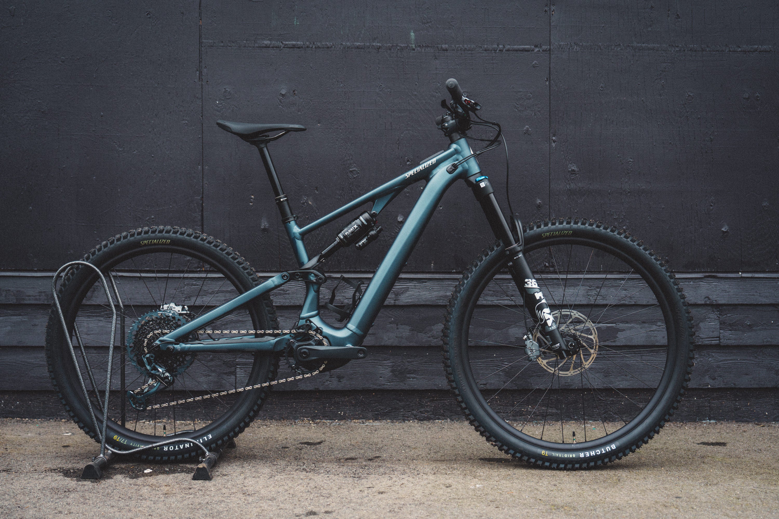 2025 Specialized Turbo Levo SL - Alloy - Comp Kit