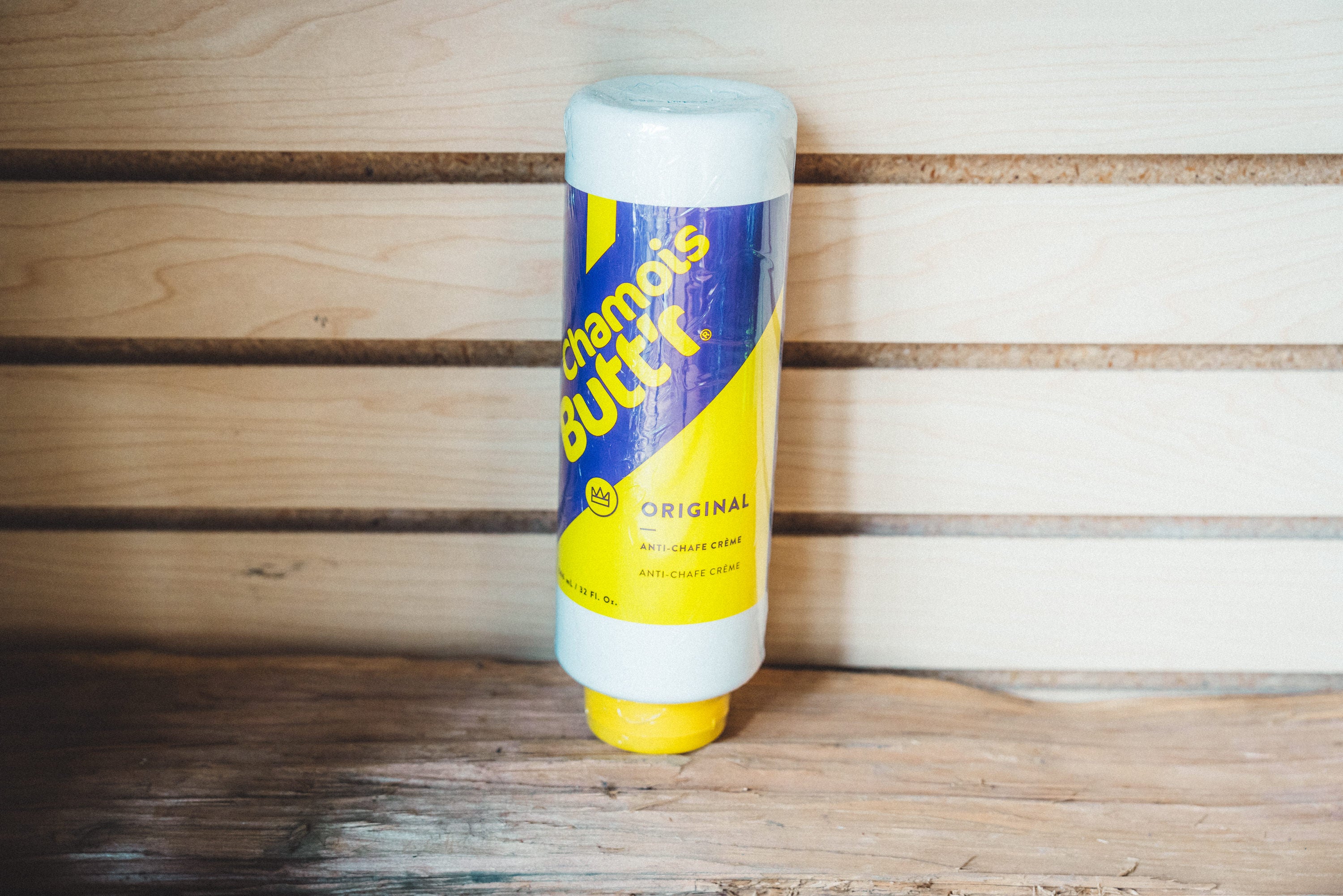 Chamois Butt'R Original 1L Bottle w/ Flip-Top Cap