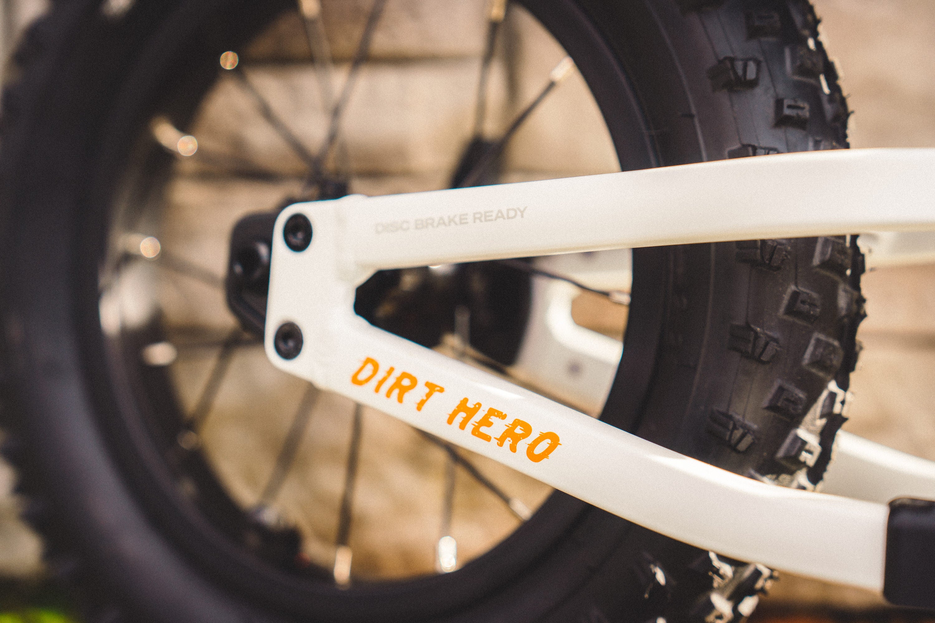 Kids Ride Shotgun Dirt Hero 12'' Push Bike 12-1/2'' - w/o Brake - White