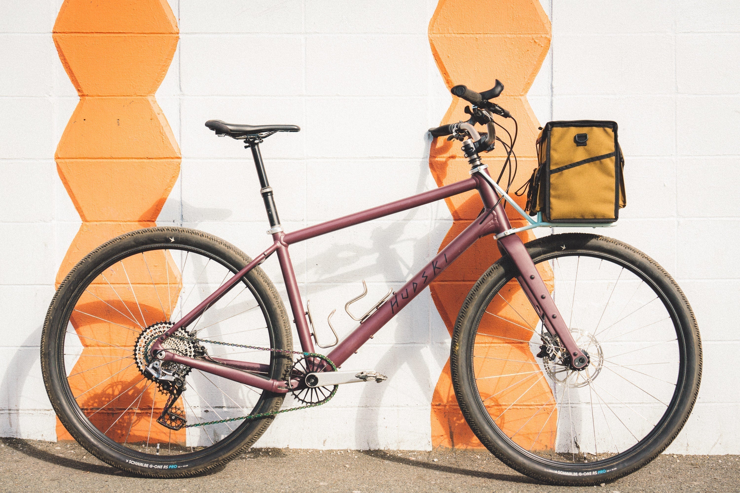Staff Bike Feature: Grant's Modular Custom Hudski Dualist