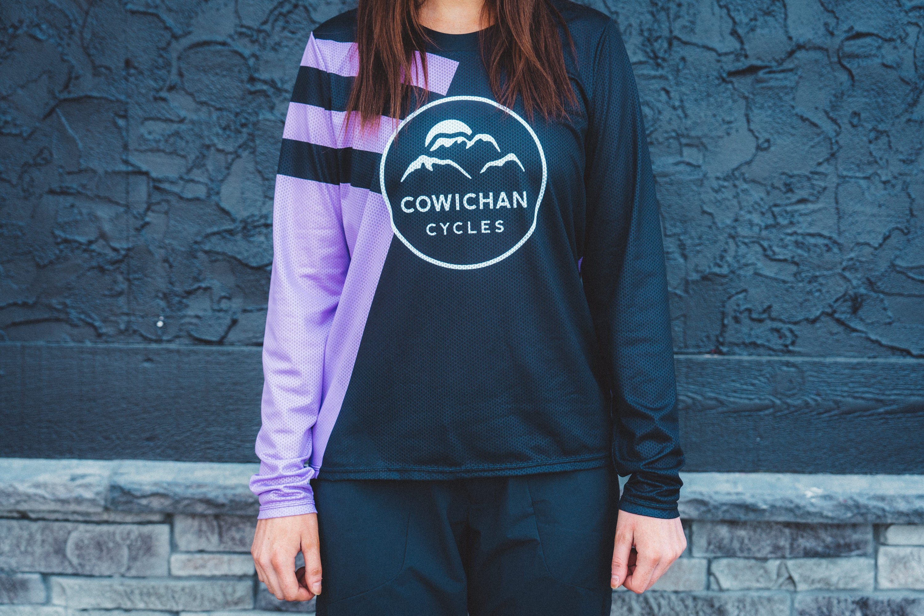Cowichan Cycles Flow Jersey - LS - Women's