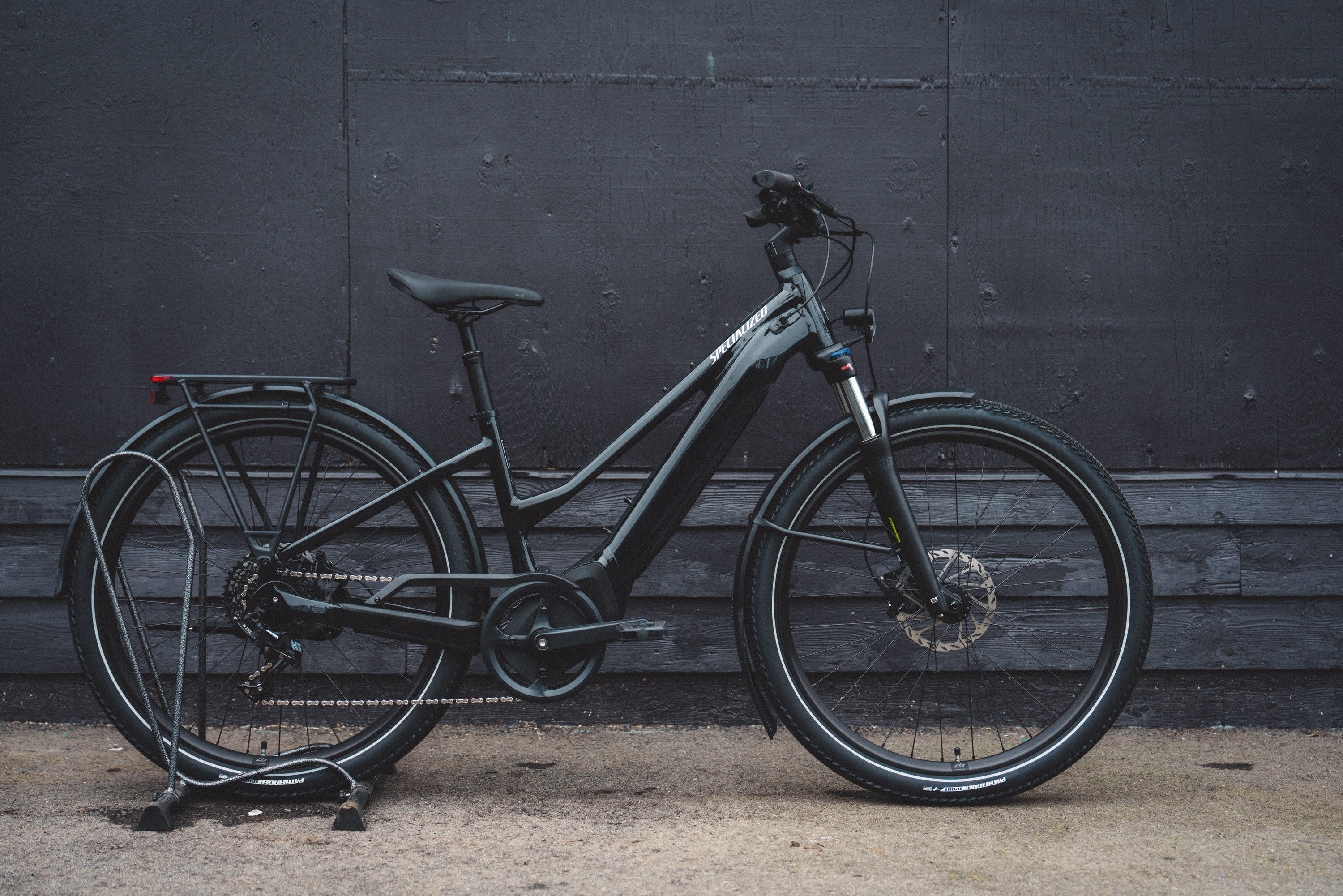 2023 Specialized Turbo Vado 4 - Alloy - Step-Thru Full Power S Cast Black / Silver Reflective