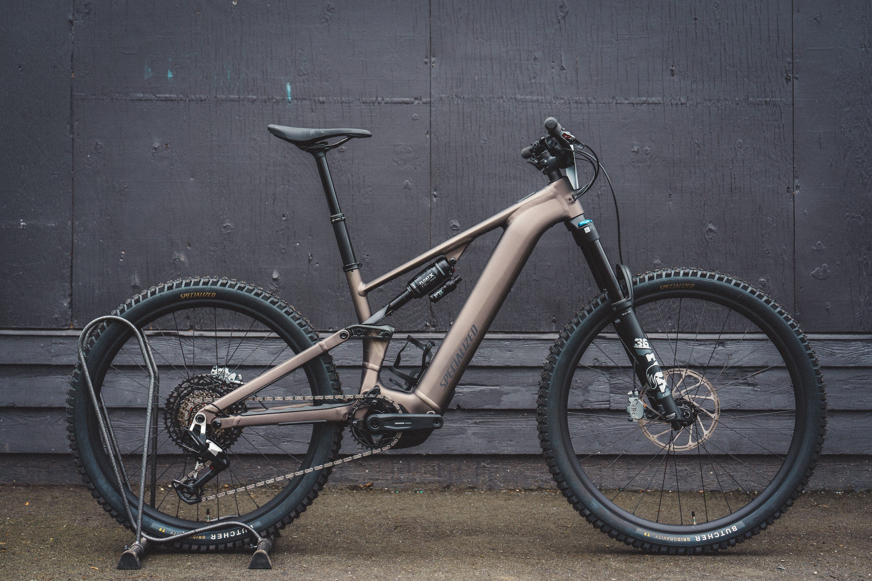 2026 Specialized Turbo Levo 4 - Alloy - Comp Kit