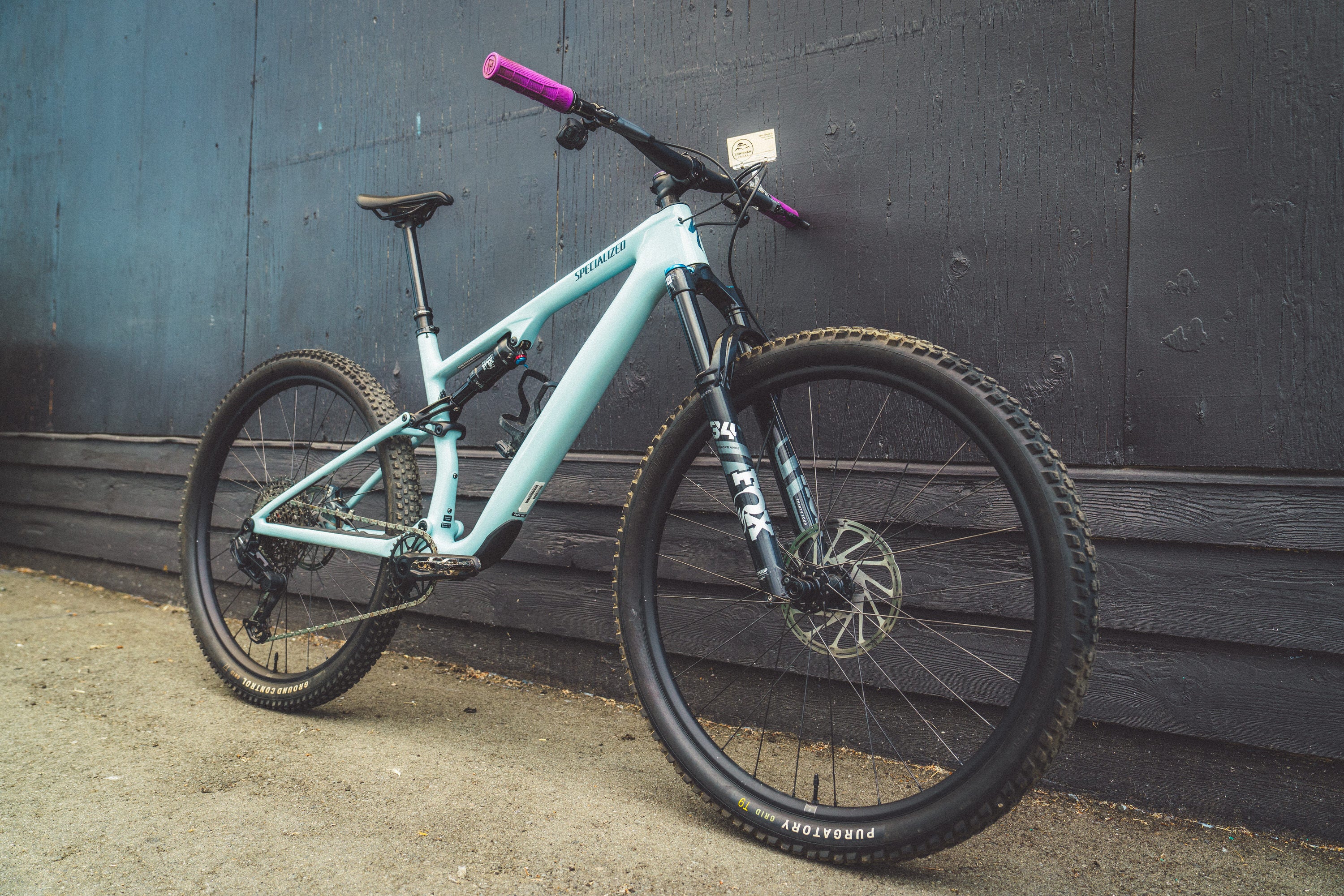 ** USED** Specialized Epic 8 EVO - Carbon Comp - Gloss Sea Foam / Cast Blue Metallic - L