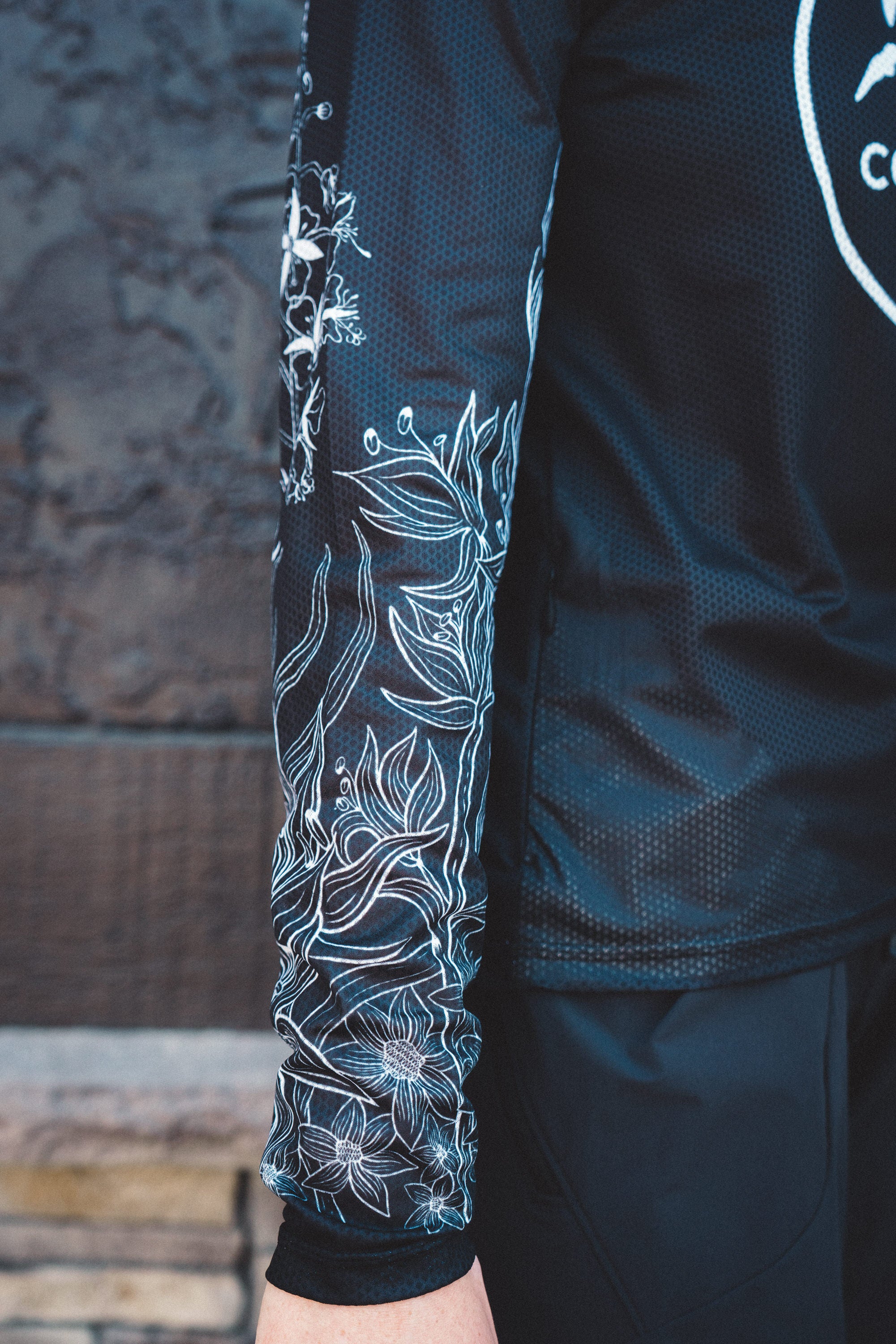 Cowichan Cycles x HeyVapril Flow Jersey - LS - Men's